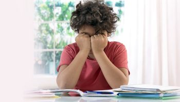 ACADEMIC STRUGGLES BY: ANGELA GOLDTHWAITE RDAEF2